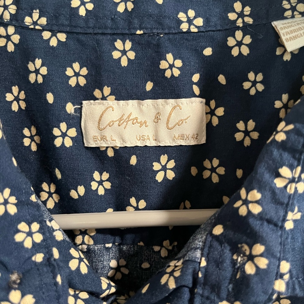 Short sleeve button down - Picture 3 of 5